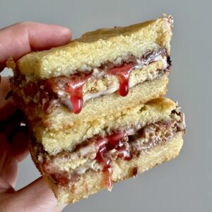 🍪 KuuKikook - maasika-juustukoogi