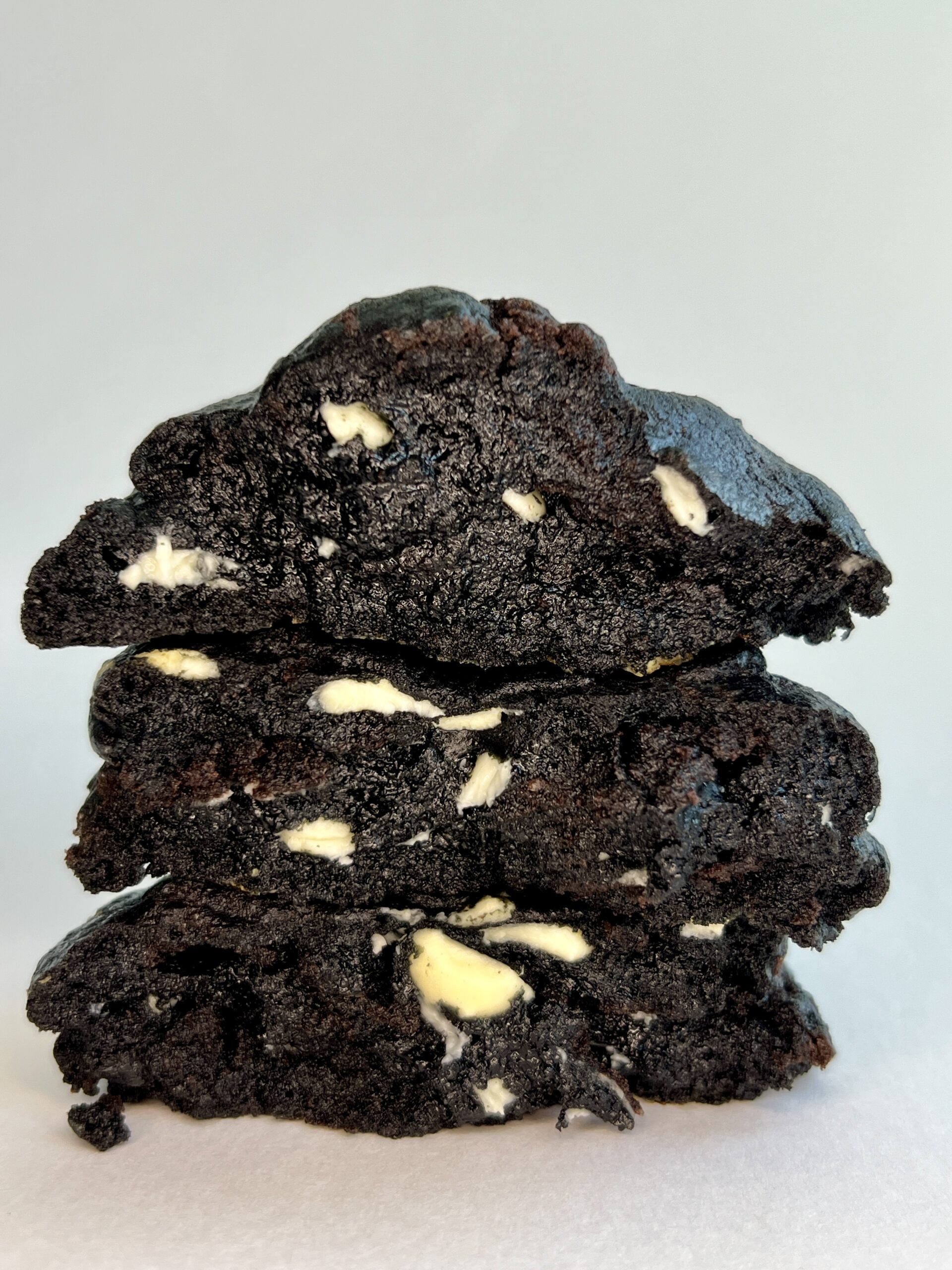 🍪 Saatanlik Amonia – Oreo KuuKi valge šokolaadiga